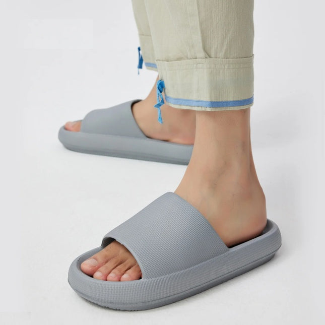 Fashion Brand Women Slippers Summer Classic Sports Sandals Men Casual EVA Flat Slippers Unisex Outdoor Indoor Shoes